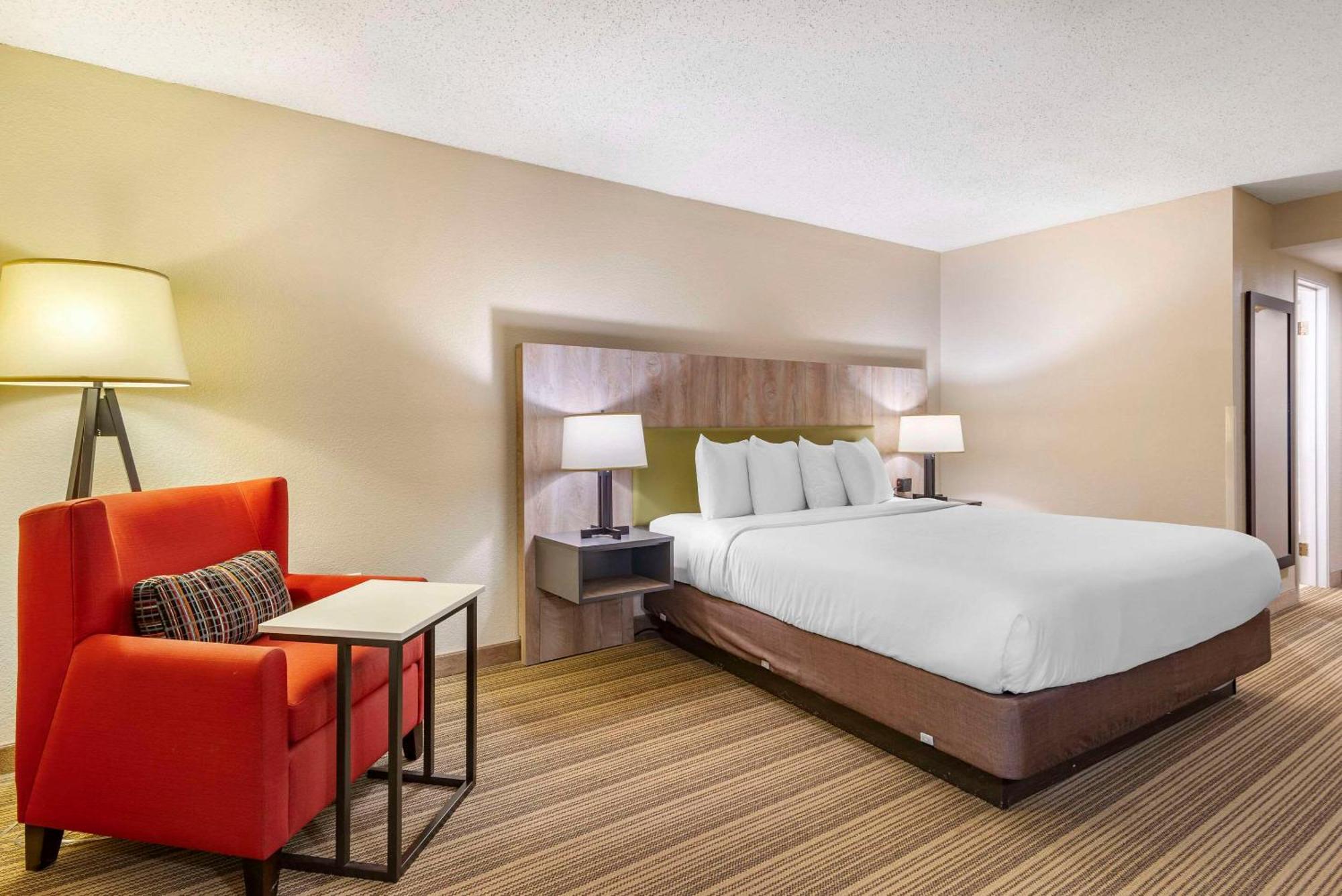 Country Inn & Suites By Radisson, Atlanta Galleria-Ballpark, Ga Smyrna Exterior photo
