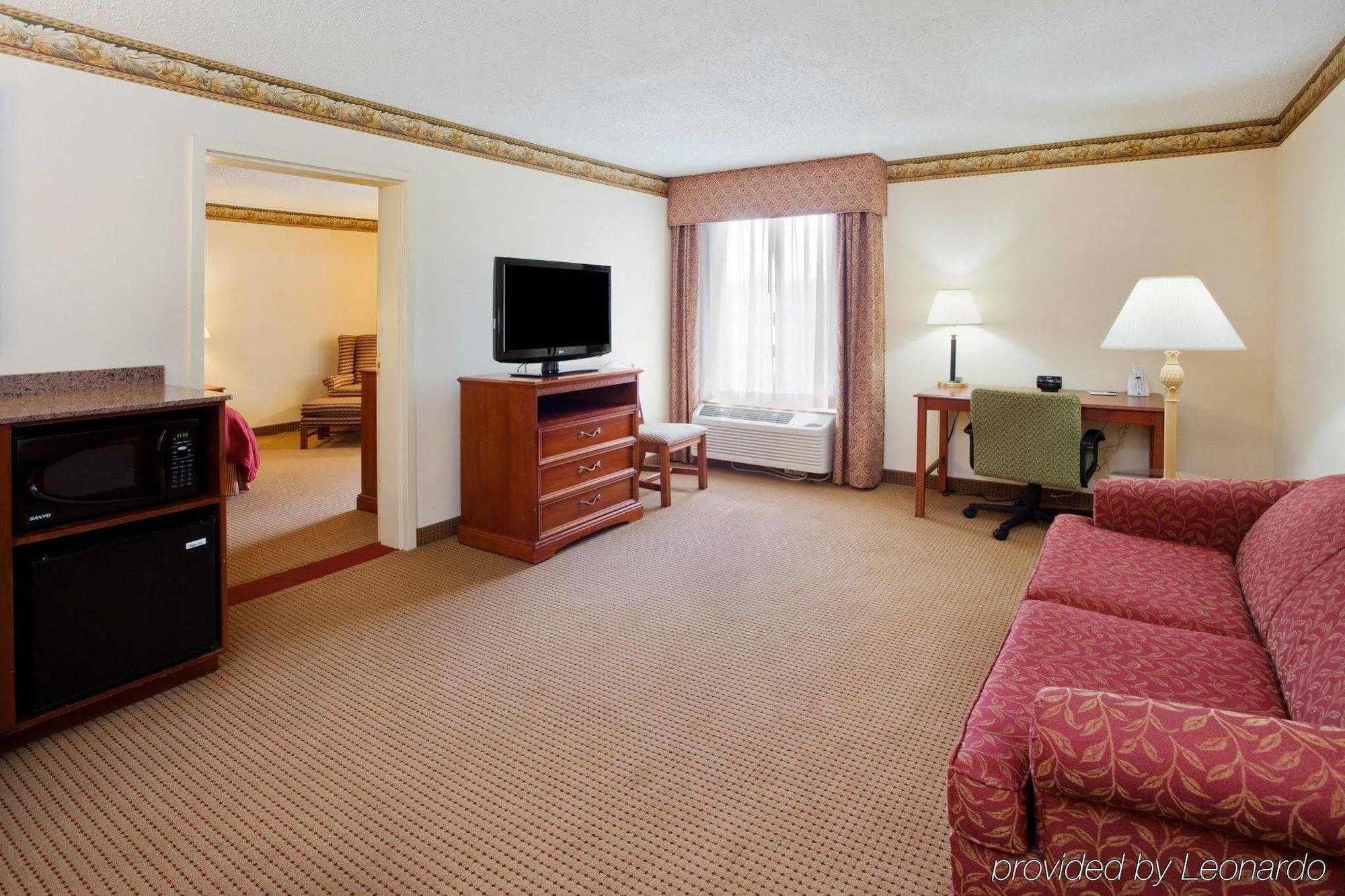 Country Inn & Suites By Radisson, Atlanta Galleria-Ballpark, Ga Smyrna Exterior photo
